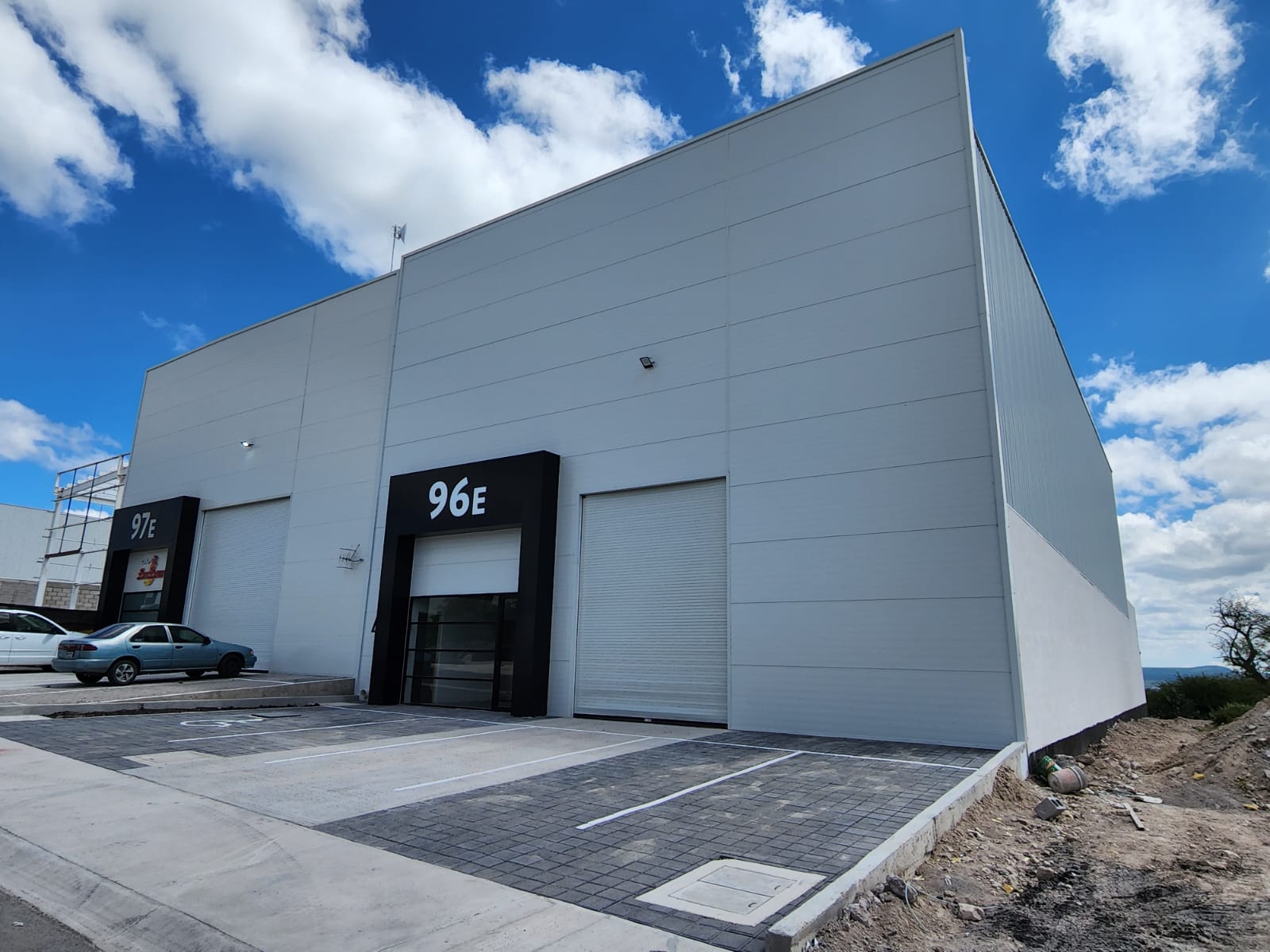 nave-industrial-cava